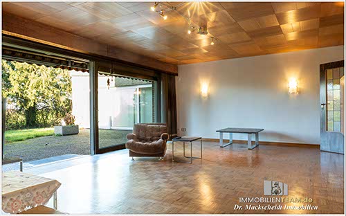 Ein- Zweifamilienhaus in ruhiger lage von Hamminkeln