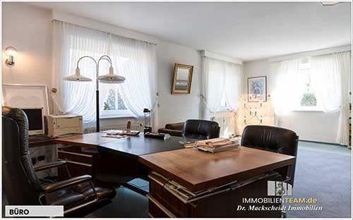 Landhaus im Friesenstil in Hünxe am Niederrhein zu verkaufen