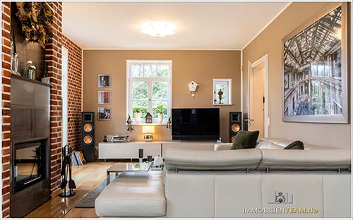 Exklusives und modernes Haus im belgischen Landhausstil in Langenfeld