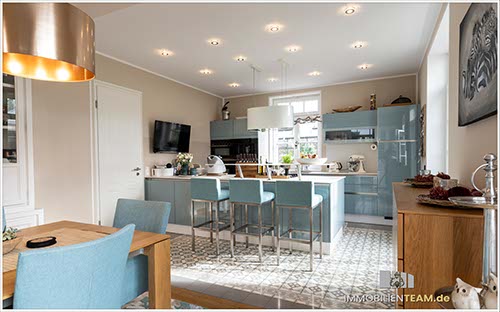 Exklusives und modernes Haus im belgischen Landhausstil in Langenfeld