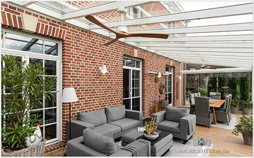 Exklusives und modernes Haus im belgischen Landhausstil in Langenfeld