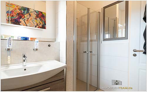 Exklusives und modernes Haus im belgischen Landhausstil in Langenfeld