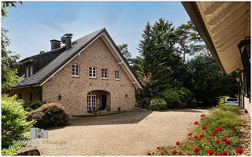 Reitanlage am Niederrhein nähe Ruhrgebiet