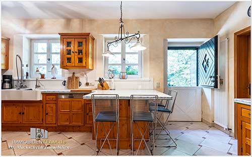 Reitanlage am Niederrhein nähe Ruhrgebiet