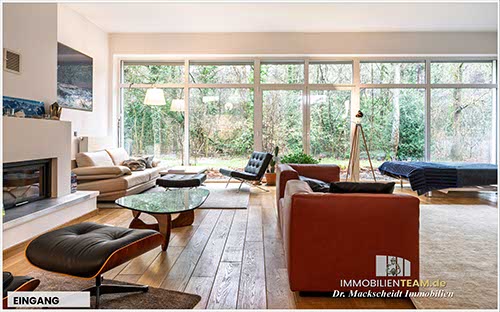 Schule auf dem Land als Wohnhaus mit viel Raum kaufen