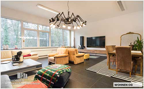 Schule auf dem Land als Wohnhaus mit viel Raum kaufen