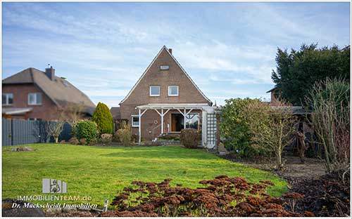 Freistehendes Einfamilienhaus in schöner Lage von Voerde Friedrichsfeld zu verkaufen