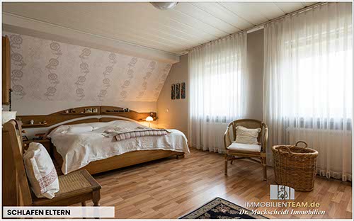 Freistehendes Einfamilienhaus in schöner Lage von Voerde Friedrichsfeld zu verkaufen