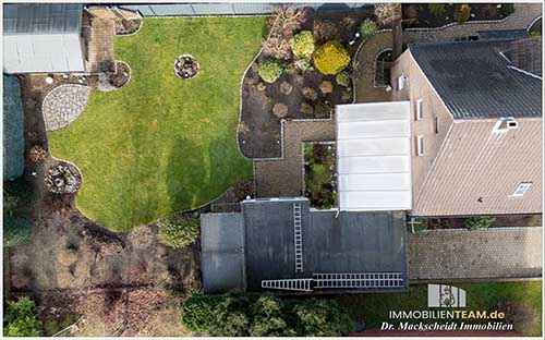 Freistehendes Einfamilienhaus in schöner Lage von Voerde Friedrichsfeld zu verkaufen